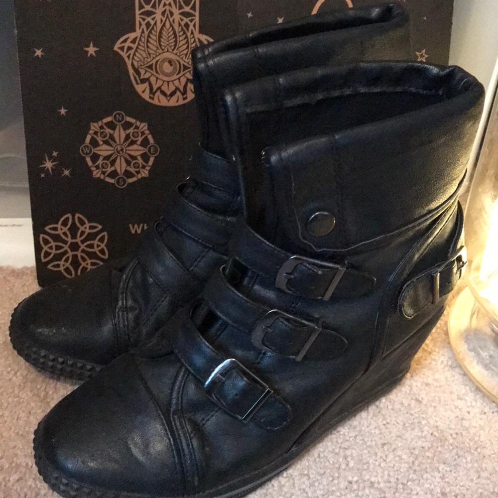 Moto booties